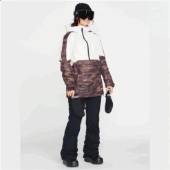 Volcom Mirror Pullover - Women's 8 Volcom Mirror Pullover - Women's -Ski Equipment Discounts H0652303 DCM F 1188x1584 crop center