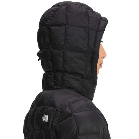 The North Face Thermoball Super Hoodie - Women's 6 The North Face Thermoball Super Hoodie - Women's - Image 4