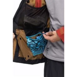 686 GTX Hydrastash Sync Jacket - Men's -Ski Equipment Discounts fw23 686 mensgtxhydrastashsyncjacket brickredcolorblock 15