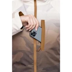 686 Dream Insulated Jacket - Women's -Ski Equipment Discounts fw23 686 womensdreaminsulatedjacket puttycamofade 6