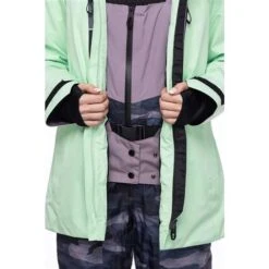 686 GTX Skyline Shell Jacket - Women's 39 686 GTX Skyline Shell Jacket - Women's -Ski Equipment Discounts fw23 686 womensgtxskylineshelljacket keylime 4