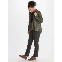 Marmot Fairfax Boyfriend Midweight Flannel - Women's -Ski Equipment Discounts fw23 marmot womensfairfaxboyfriendmidweightflannel nori 3