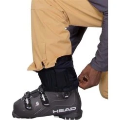 Obermeyer Orion Pant - Men's -Ski Equipment Discounts fw23 obermeyer mensorionpant dune 4