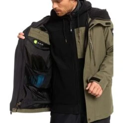 Quiksilver Mission 3-in-1 Jacket - Men's -Ski Equipment Discounts fw23 quiksilver mensmission3in1jacket grapeleaf 8