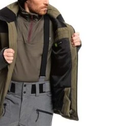 Quiksilver Mission Plus Jacket - Men's -Ski Equipment Discounts fw23 quiksilver mensmissionplusjacket grapeleaf 4