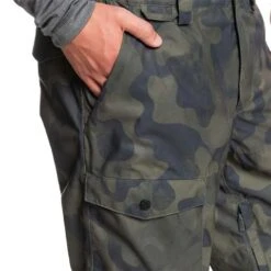 Quiksilver Utility Bib - Men's -Ski Equipment Discounts fw23 quiksilver mensutilitybib trueblackfadeoutcamo 4