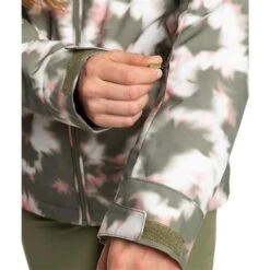 Roxy Jet Ski Jacket - Women's -Ski Equipment Discounts fw23 roxy womensjetskijacket deeplichengreennimal 6