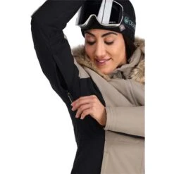 Spyder Vida GTX Jacket - Women's -Ski Equipment Discounts fw23 spyder womensvidagtxjacket cashmere 4