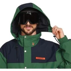 Volcom Longo Gore-Tex Jacket - Men's -Ski Equipment Discounts fw23 volcom menslongogoretexjacket military 4
