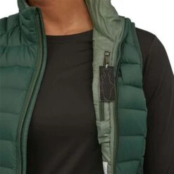 Patagonia Women's Down Sweater Vest With NetPlus - 84629 32 Patagonia Women's Down Sweater Vest With NetPlus - 84629 -Ski Equipment Discounts wbf2223 84629 pign dtpatch